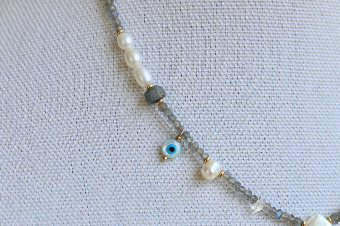 Beachy Necklace Labradorite