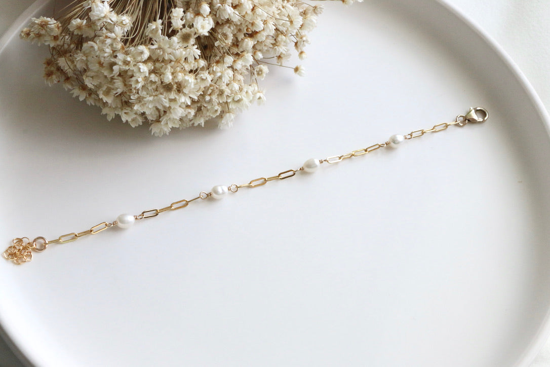 Pearl Bracelet