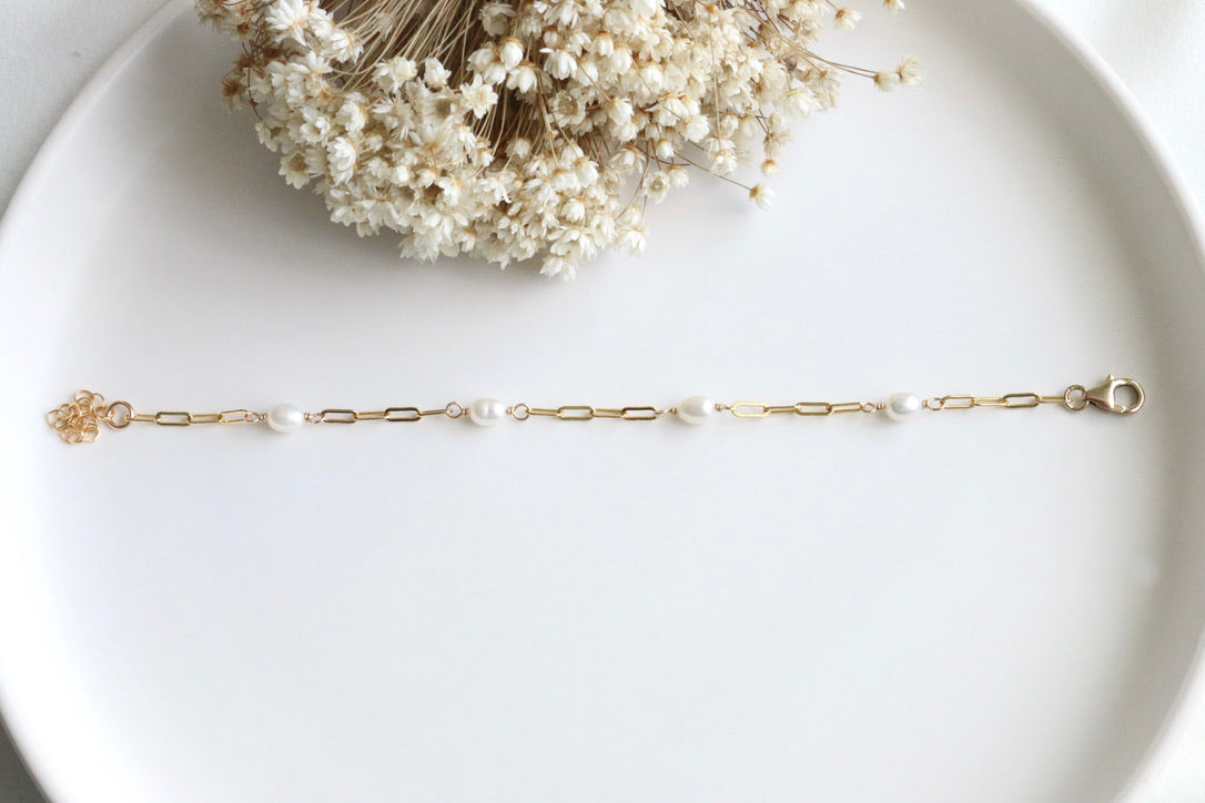 Pearl Bracelet