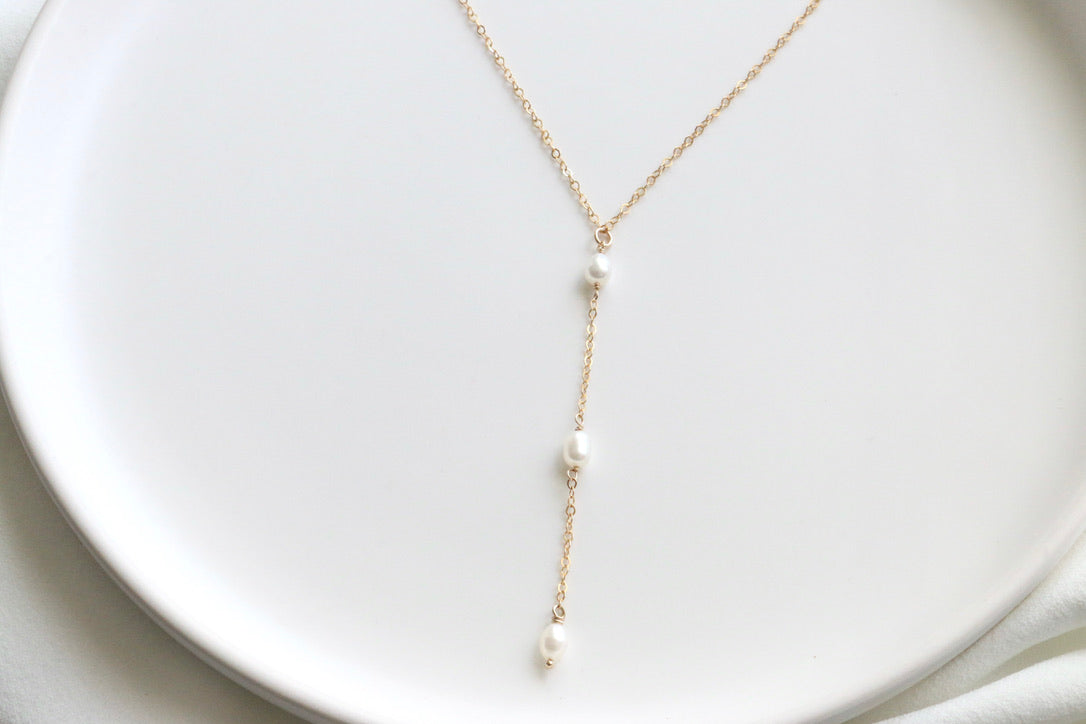 Pearl Lariat