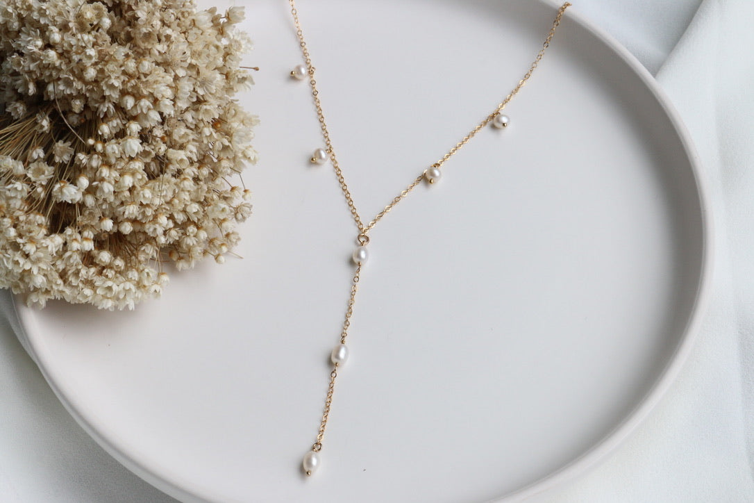 Pearl Lariat