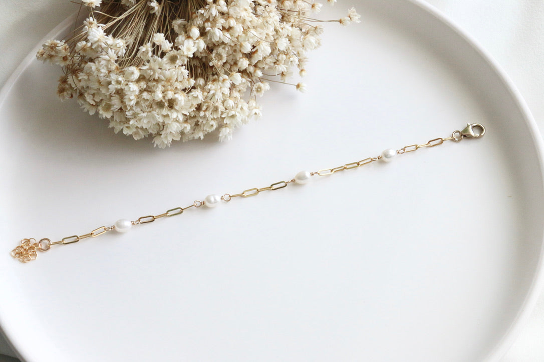 Pearl Bracelet